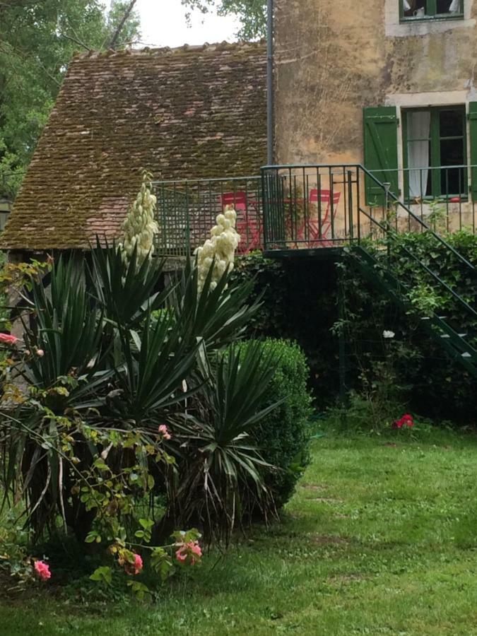 Moulin De Champrond -Montmirail -Sarthe Bed & Breakfast ภายนอก รูปภาพ