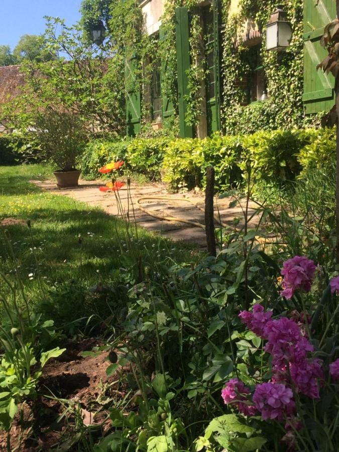 Moulin De Champrond -Montmirail -Sarthe Bed & Breakfast ภายนอก รูปภาพ
